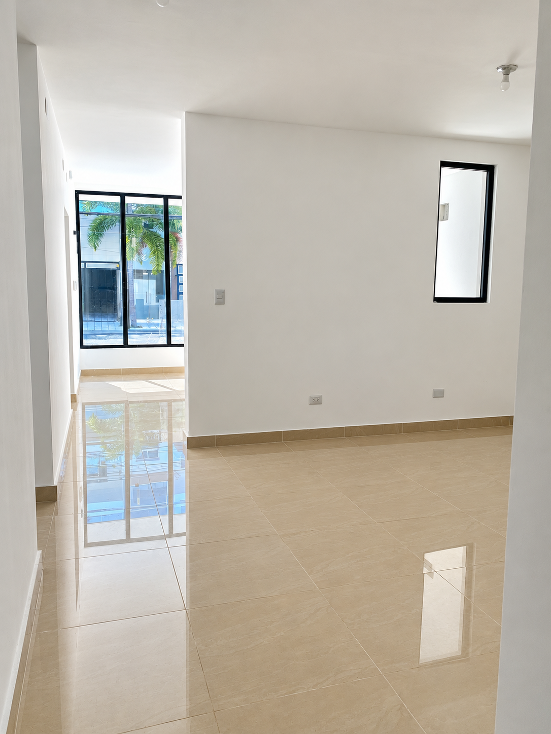 Propiedad comercial en alquiler en El Vergel, Santo Domingo